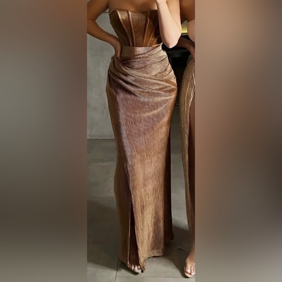 JLUXLABEL Dresses & Skirts - JLUXLABEL Gold Maxi Skirt